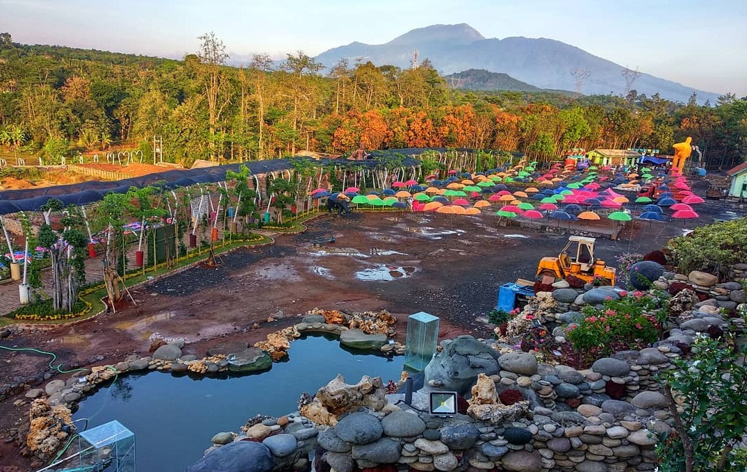 Wisata Alam Watu Gajah Park Ungaran